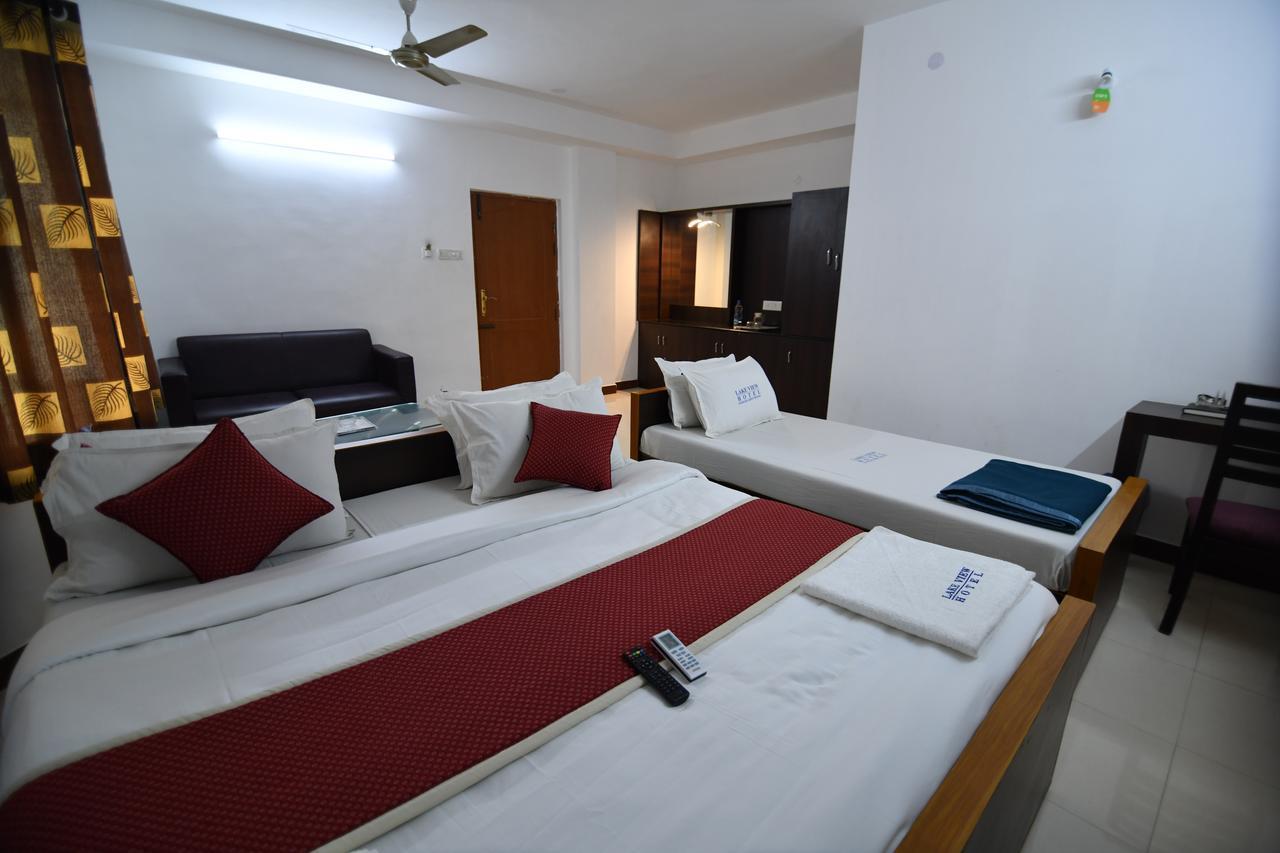 Lake View Hotel Madurai Extérieur photo